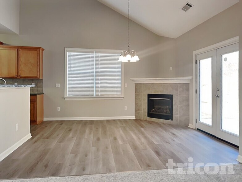 Building Photo - 1317 Preserve Park Dr