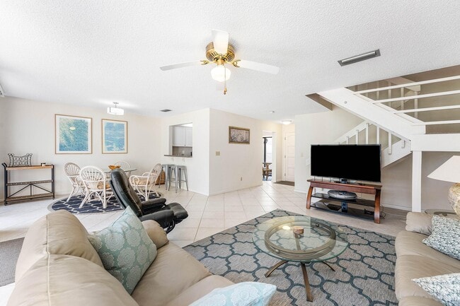 Building Photo - 816 Windermere Way