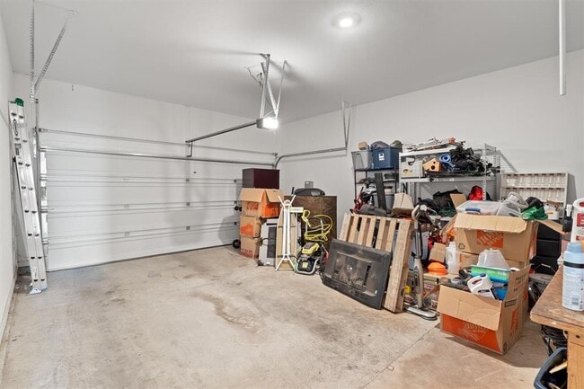 Building Photo - 158 Patrick Herndon Dr