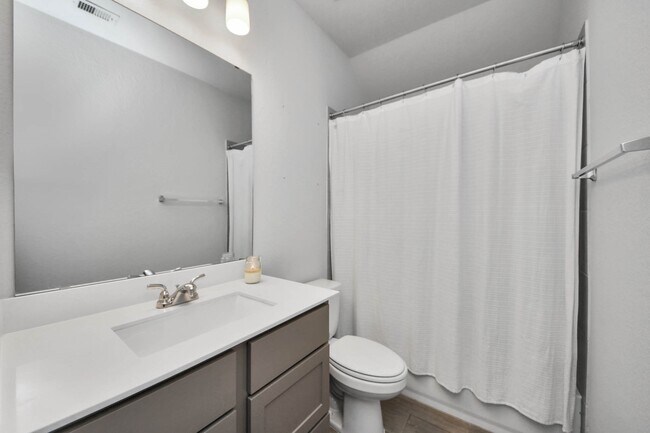 Building Photo - 4219 Colony Ln