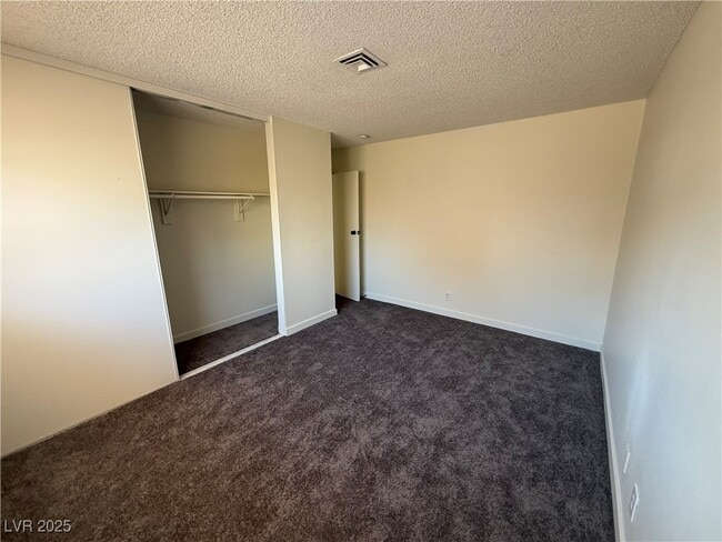 Building Photo - 5208 Greene Ln