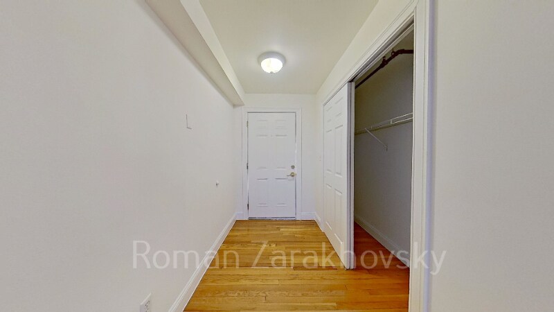 Building Photo - 8 Griggs St