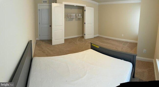 Building Photo - 7986 Benjamin Stoddert Ct