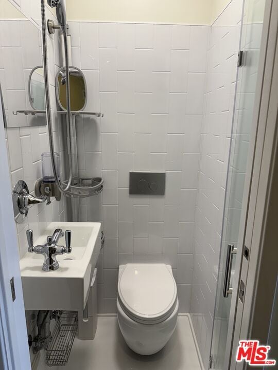 Building Photo - 2261 W 26th Pl