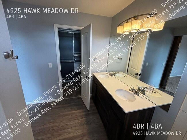 Building Photo - 4925 Hawk Meadow Dr