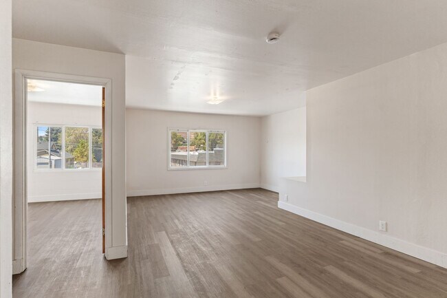 Building Photo - Chavez 426 Basin St NW 1 Unit + 1 Com