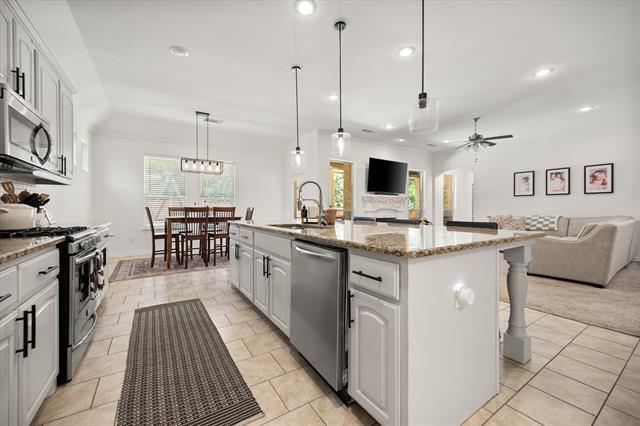 Building Photo - 441 Corriente Trail