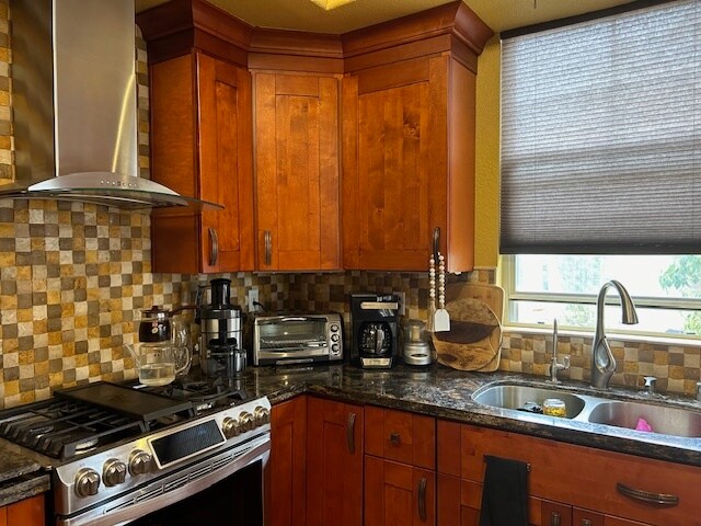 Building Photo - 1020 S San Marino Way