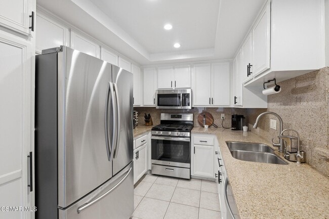 Building Photo - 228 Hill Ranch Dr