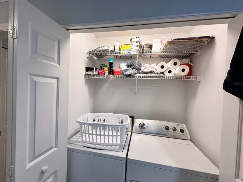 Building Photo - 18713 Vineyard Point Ln