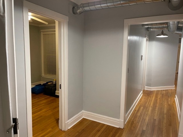 Entry way-looking intor Master and down hallway - 5442 S Cornell Ave