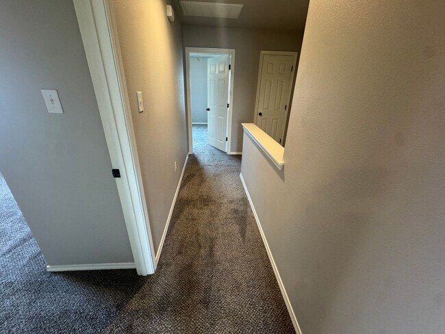 Building Photo - 4122 Swans Landing