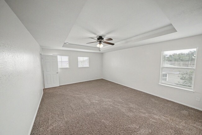 Building Photo - Spacious Cul-de-Sac Home in Bulverde Village - Realtor Commission: $500