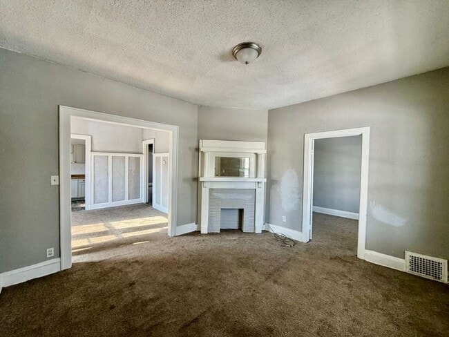 Building Photo - 618-620 E 97th St, Cleveland, OH 44108