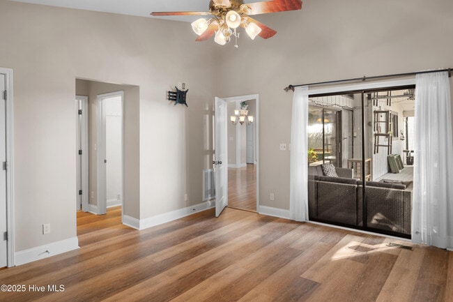 Building Photo - 426 Loblolly Dr