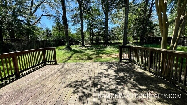 Building Photo - 308 Woodrun Dr