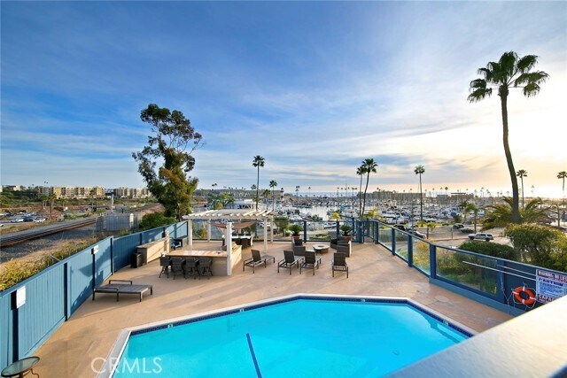 Building Photo - 1200 Harbor Dr