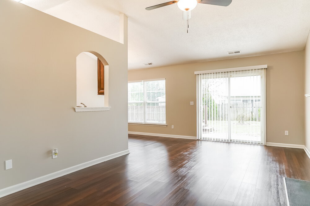 Building Photo - 5515 Scenic Brook Ln