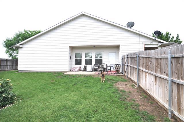 Building Photo - 7512 Howling Coyote Ln