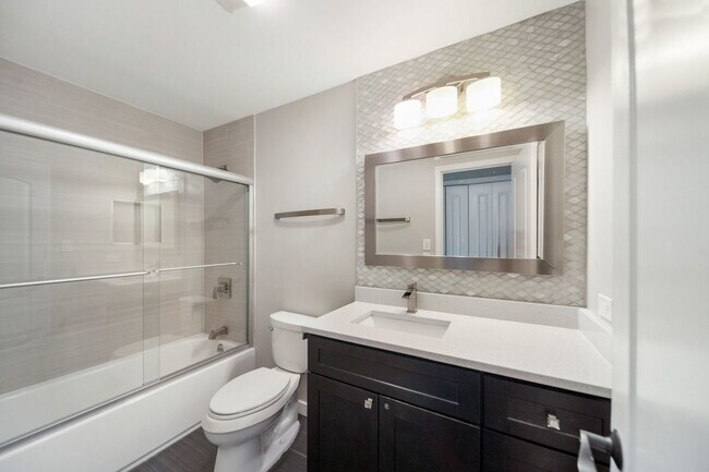 Building Photo - 309 Starling Ct