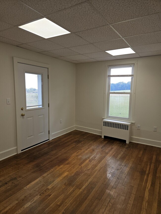 Building Photo - 5960 Taneytown Pike