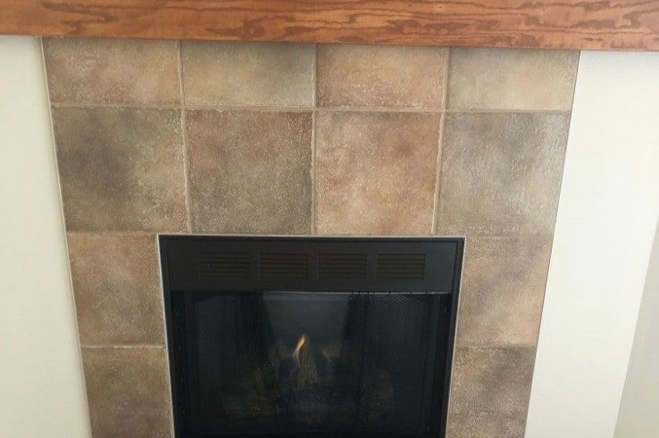 Building Photo - 641 E 46th St