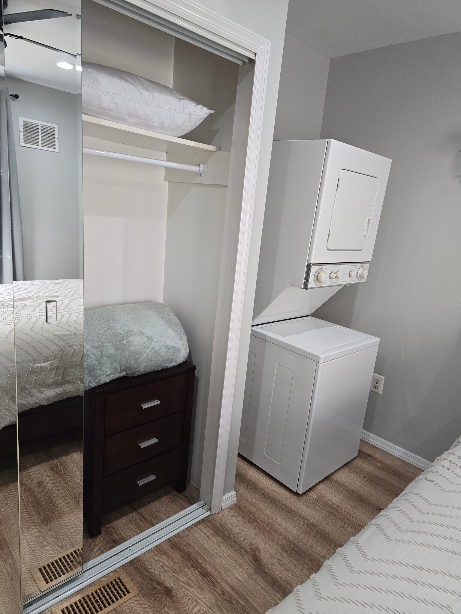 Washer and dryer combo and large closet - 510 North St