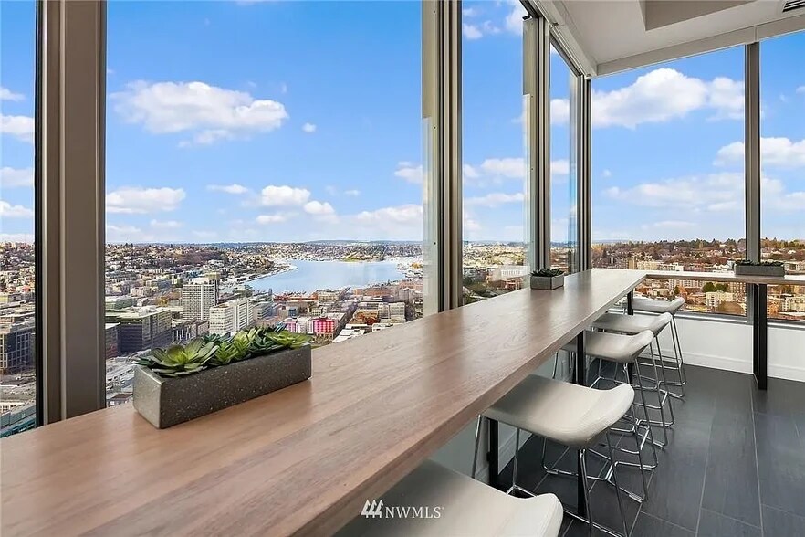 Building Photo - 1808 Minor Ave