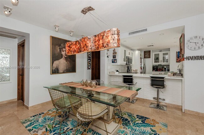 Building Photo - 11111 Biscayne Blvd