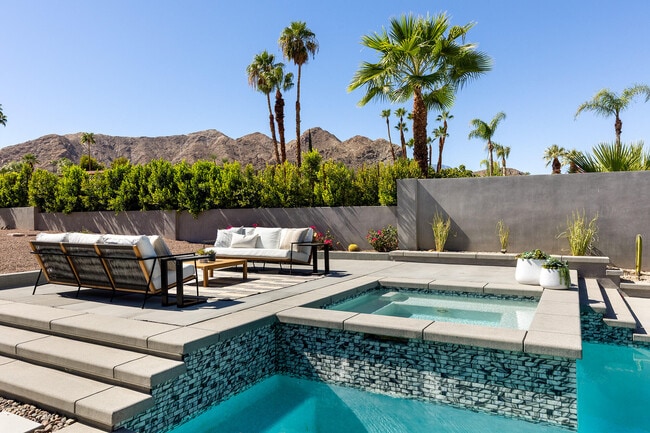 Building Photo - 71501 Sahara Rd