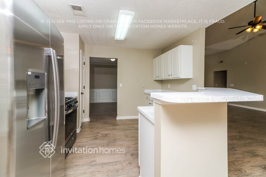 Building Photo - 1533 Milford Pl SW