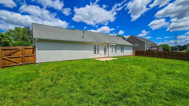 Building Photo - 432 Mallard View Ln