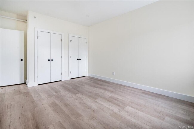 Building Photo - 202 Hooker Ave