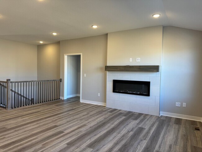 Building Photo - {31750} Brand New Ranch Home + 3 Car Garage + Unfinished Basement