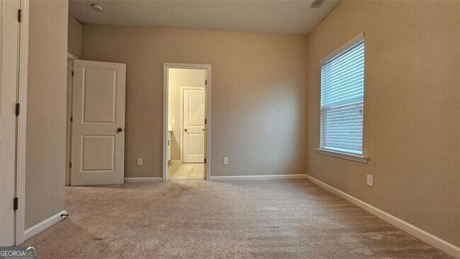 Building Photo - 4457 Waxwing St