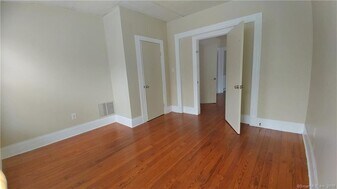 Building Photo - 114 Cedar Hill Ave