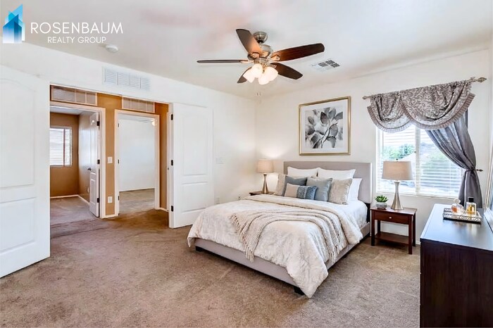 Building Photo - 538 E Dragon Springs Dr