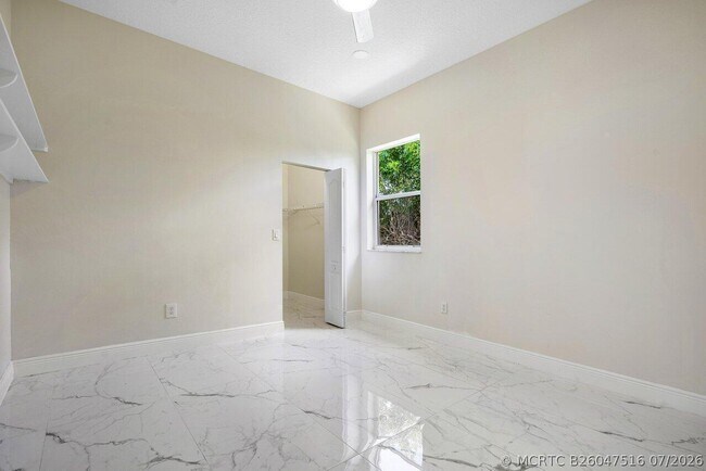 Building Photo - 50 Lake Eden Dr