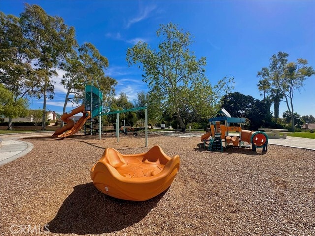 Building Photo - 912 Plaza Escondido