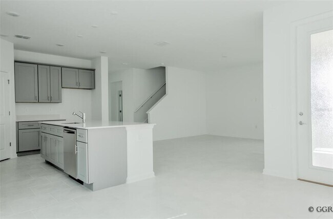 Building Photo - 3193 Country Side Dr