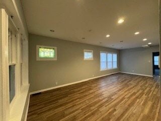 Building Photo - 7736 S Champlain Ave