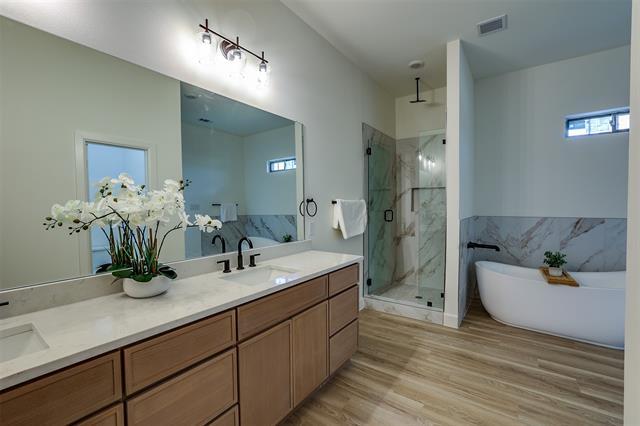 Building Photo - 1601 Sea Breeze Ln