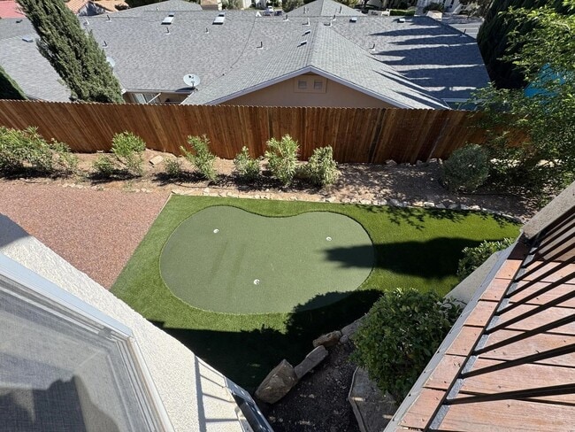 Building Photo - 4 Bedroom Retreat Overlooking Snow Canyon ...