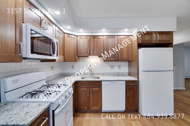 Building Photo - 3157 Santee Rd