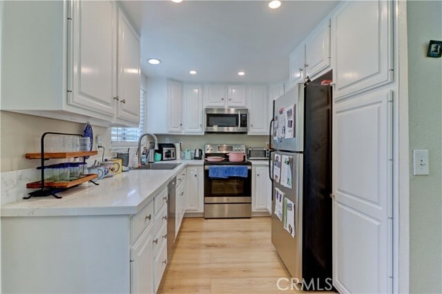 Building Photo - 2374 Via Mariposa W