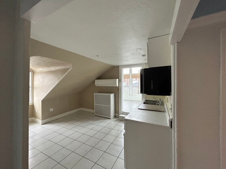 Building Photo - 25 Baltimore St