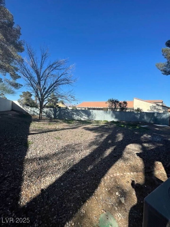 Building Photo - 3948 N Applecrest St