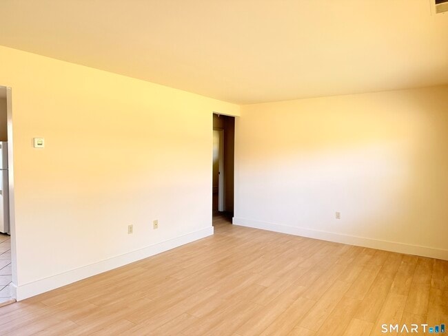 Building Photo - 58 Montoya Cir