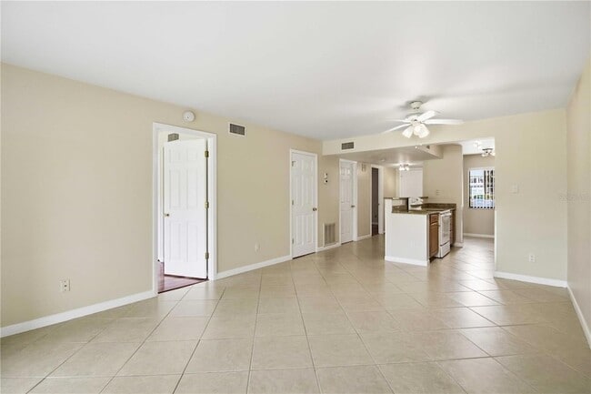 Building Photo - 4620 Longwater Chase