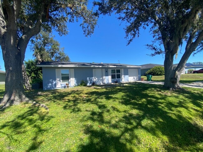 Building Photo - 22578 Laika Ave